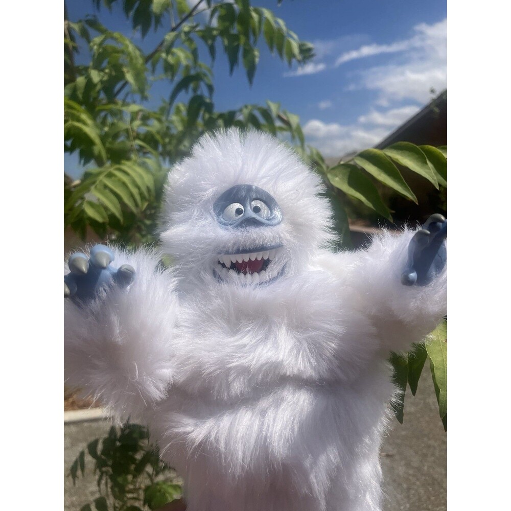 VTG 2000 Playing Mantis Bumble Adominable Snowman 8” Plush Stuffed Animal